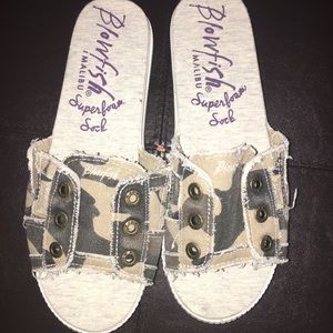 Blowfish Sneaker/Sandal